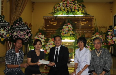 funeral_surang_dad_400